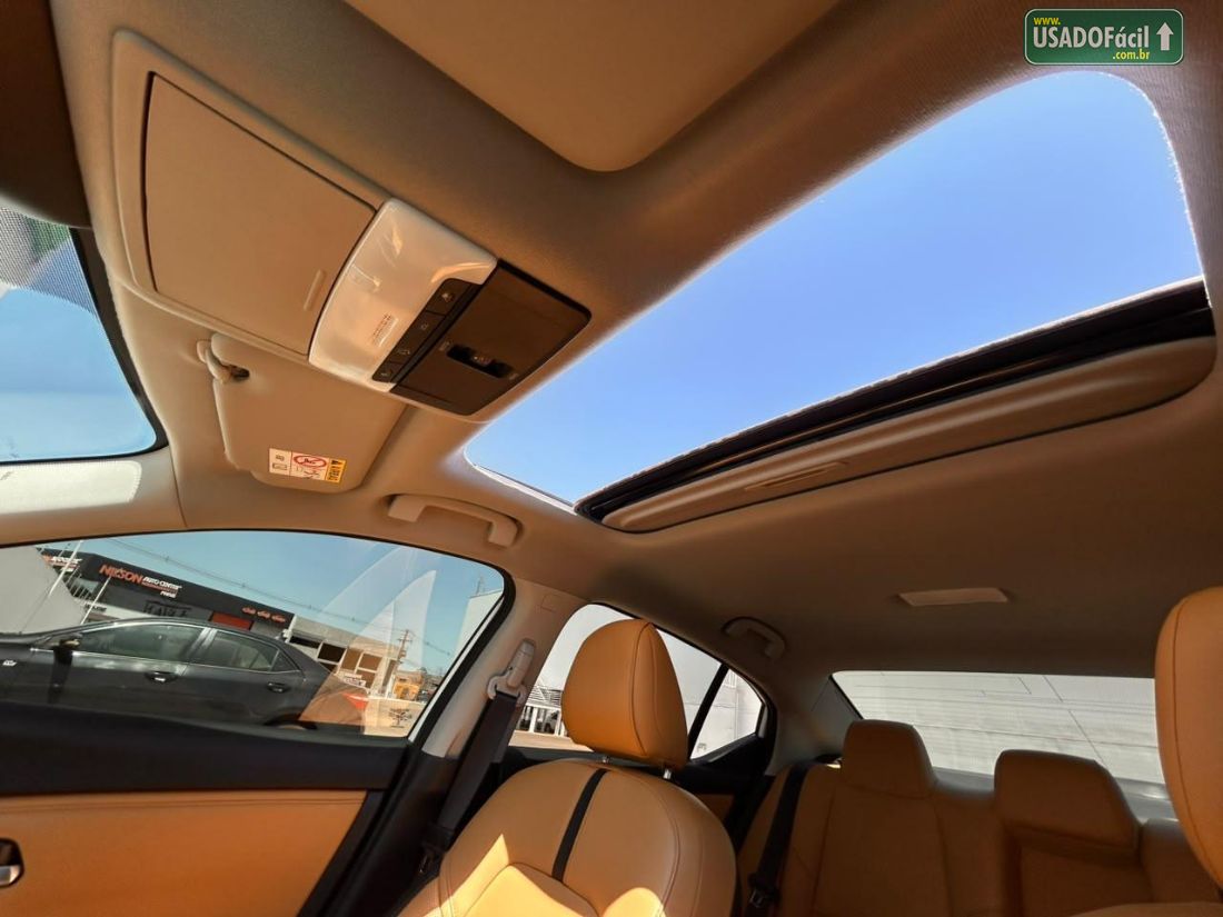 Nissan Sentra Exclusive Interior Premium 2.0 Automático 2025/2026 — foto 7 de 18