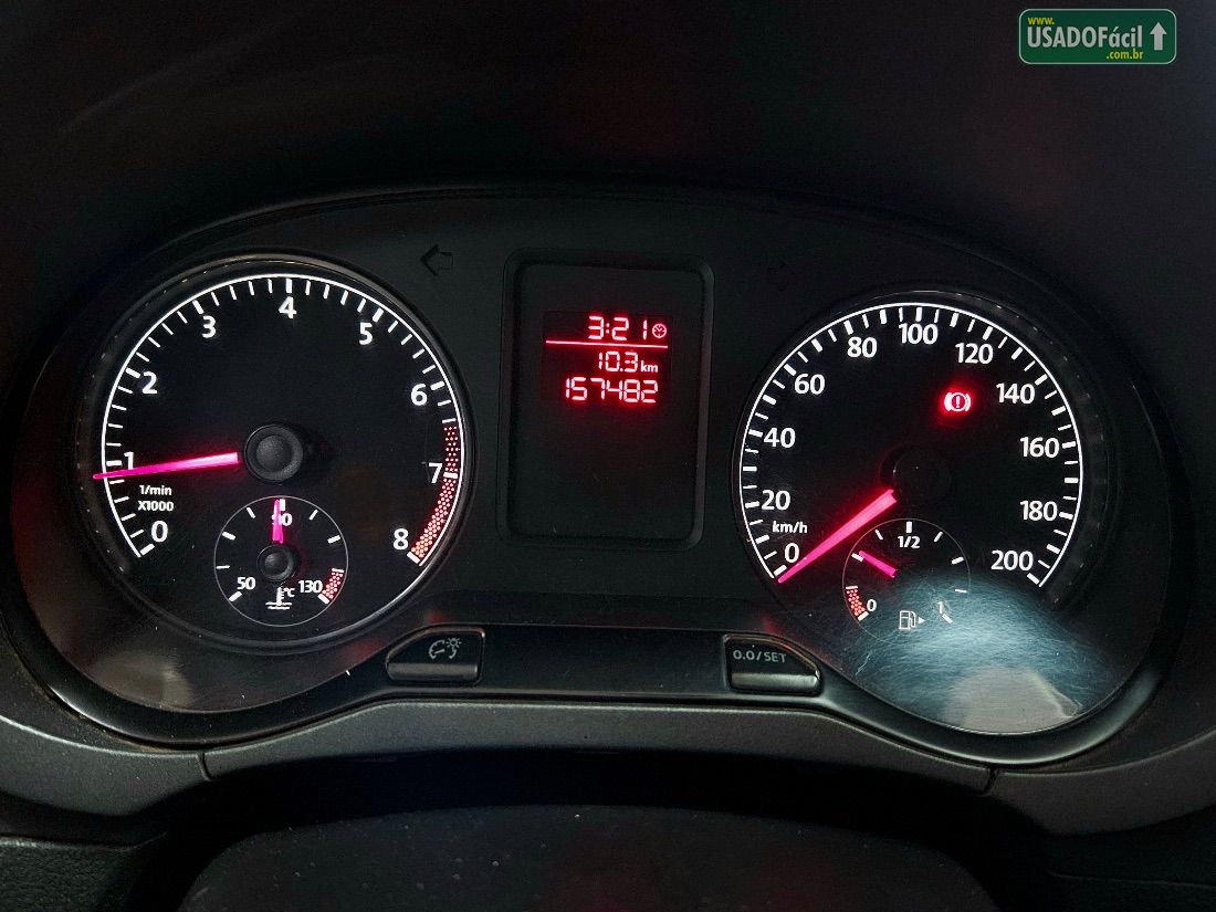 Volkswagen Fox 1.0 Mi 4P Total Flex 2013/2014 — foto 18 de 18