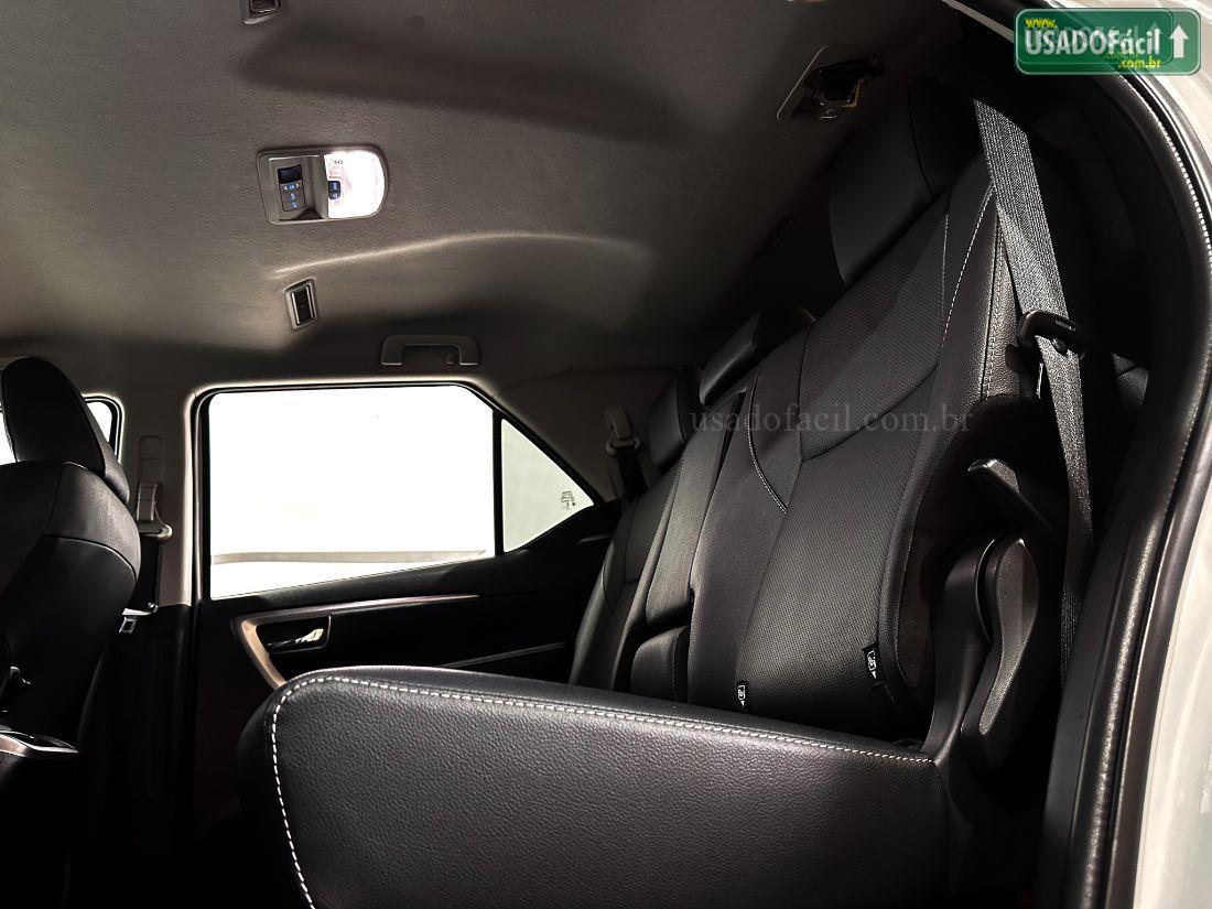 TOYOTA Hilux SW4 SRX Platinum 2.8 4x4 Turbo Automático Diesel 2024/2024 — foto 7 de 23