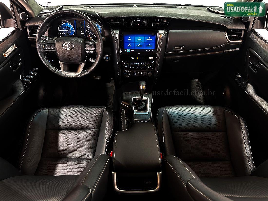 TOYOTA Hilux SW4 SRX Platinum 2.8 4x4 Turbo Automático Diesel 2024/2024 — foto 9 de 23