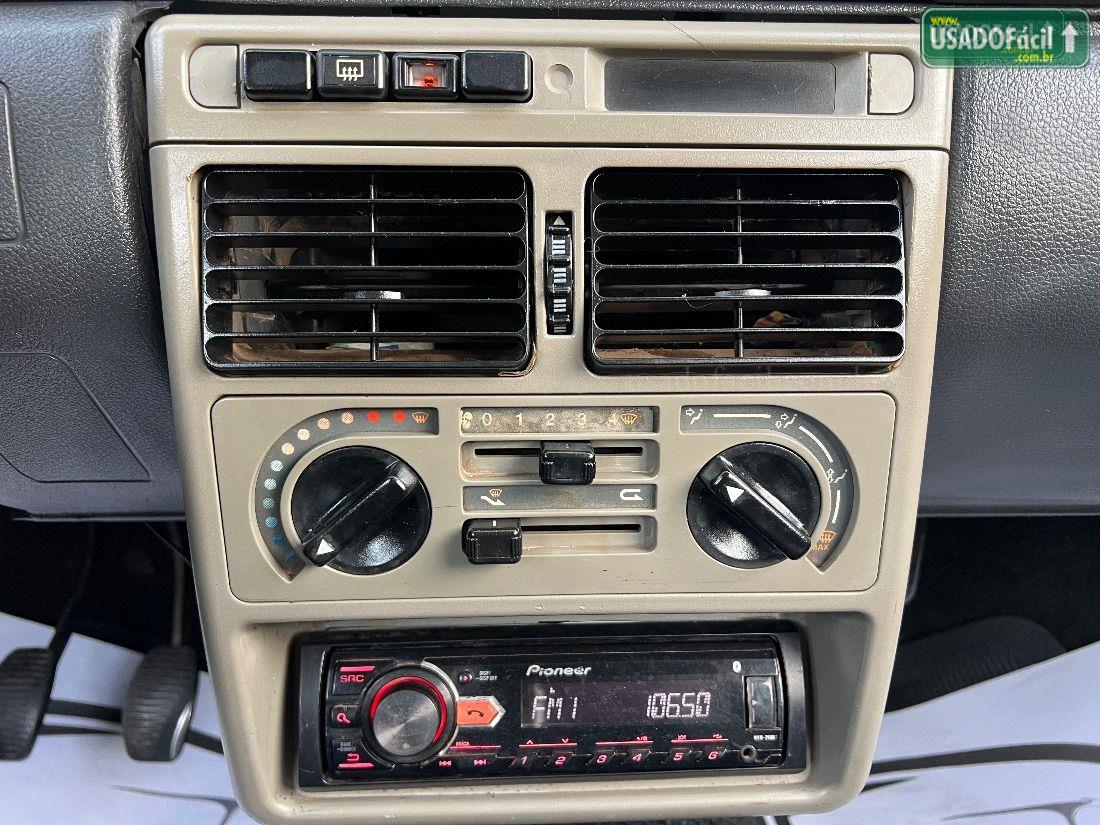 FIAT Uno Mille Celebration Fire 1.0 Flex 4P 2008/2008 — foto 16 de 19