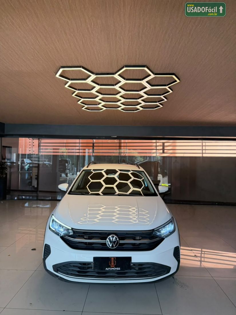 Volkswagen Nivus Comfortline 200 TSI Automático Flex 2022/2023 — foto 2 de 13