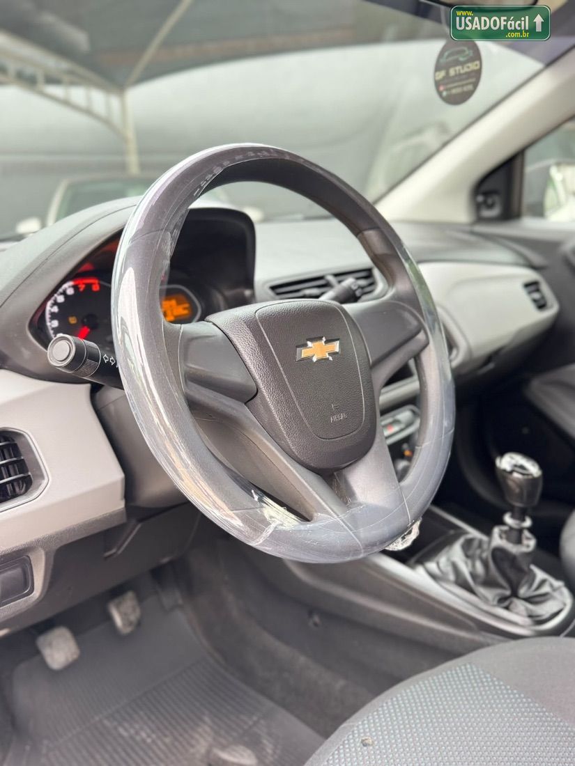 CHEVROLET/GM Onix Joy Hatch 1.0 Mecânico Flex 2018/2018 — foto 10 de 11