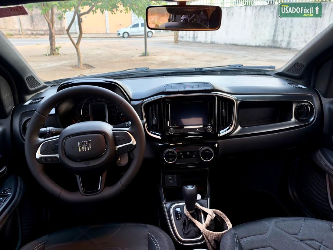 Fiat Strada Volcano CD 1.3 Automático Flex 2026/2026 — foto 13 de 26