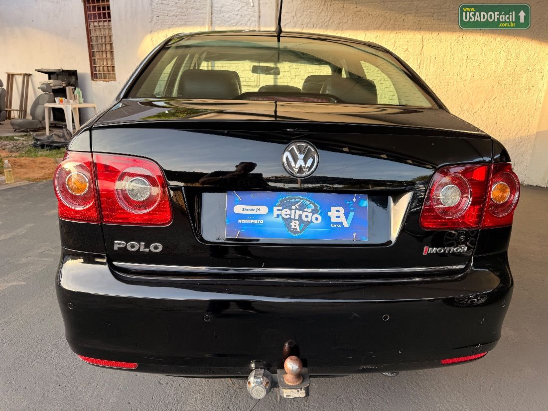 VOLKSWAGEN Polo Sedan I Motion 1.6 Total Flex 2013/2013 — foto 6 de 10