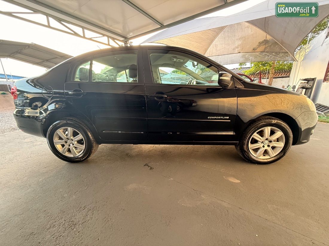 VOLKSWAGEN Polo Sedan I Motion 1.6 Total Flex 2013/2013 — foto 7 de 10