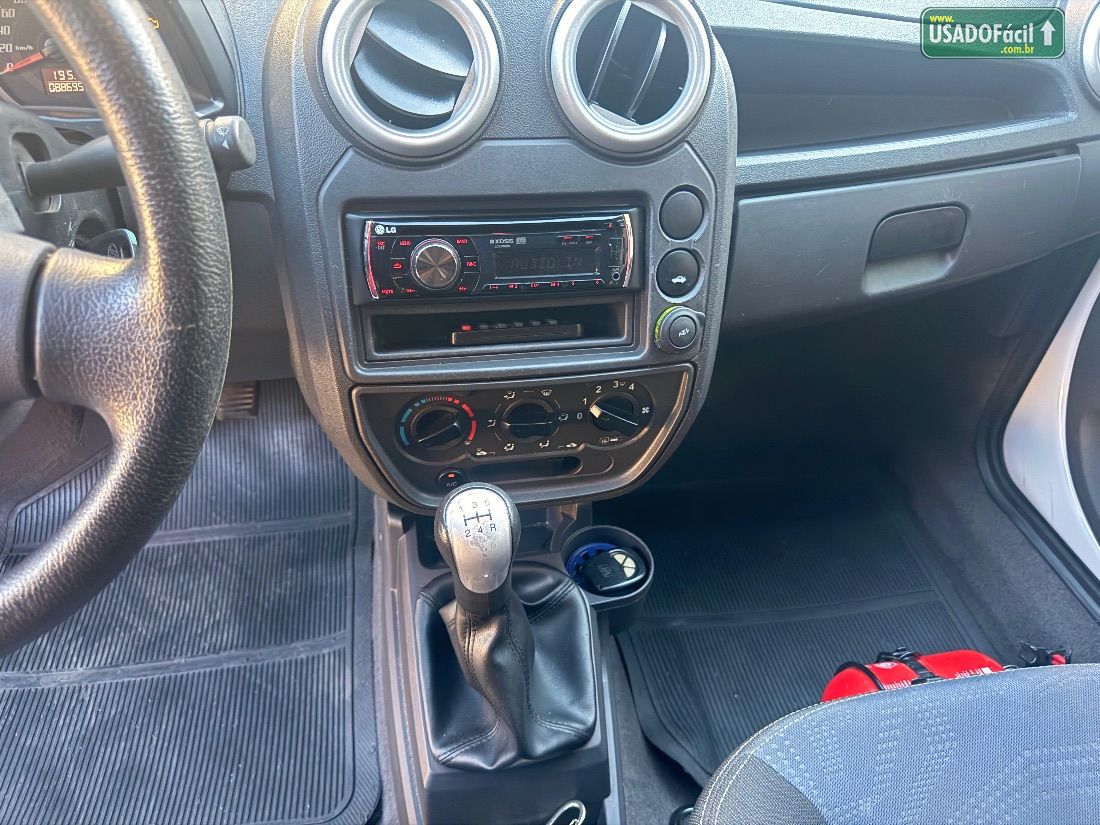 Ford Ka Hatch 1.0 Flex 3P 2013/2013 — foto 12 de 14