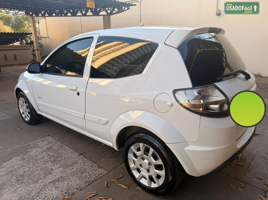 Ford Ka Hatch 1.0 Flex 3P 2013/2013 — foto 5 de 14