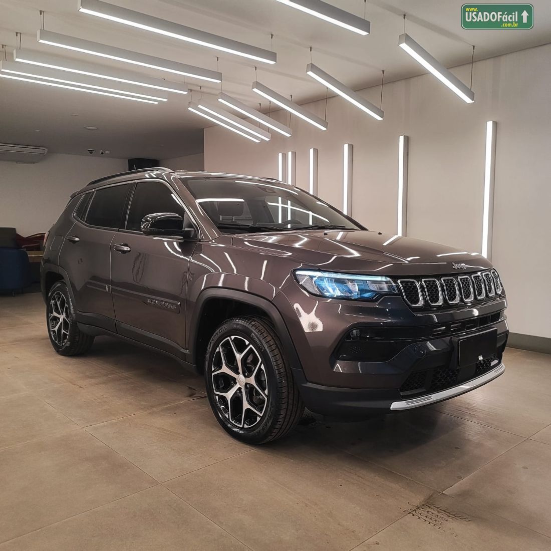 Jeep Compass Longitude T270 1.3 Turbo 4x2 Automático Flex 2024/2025 — foto 13 de 13