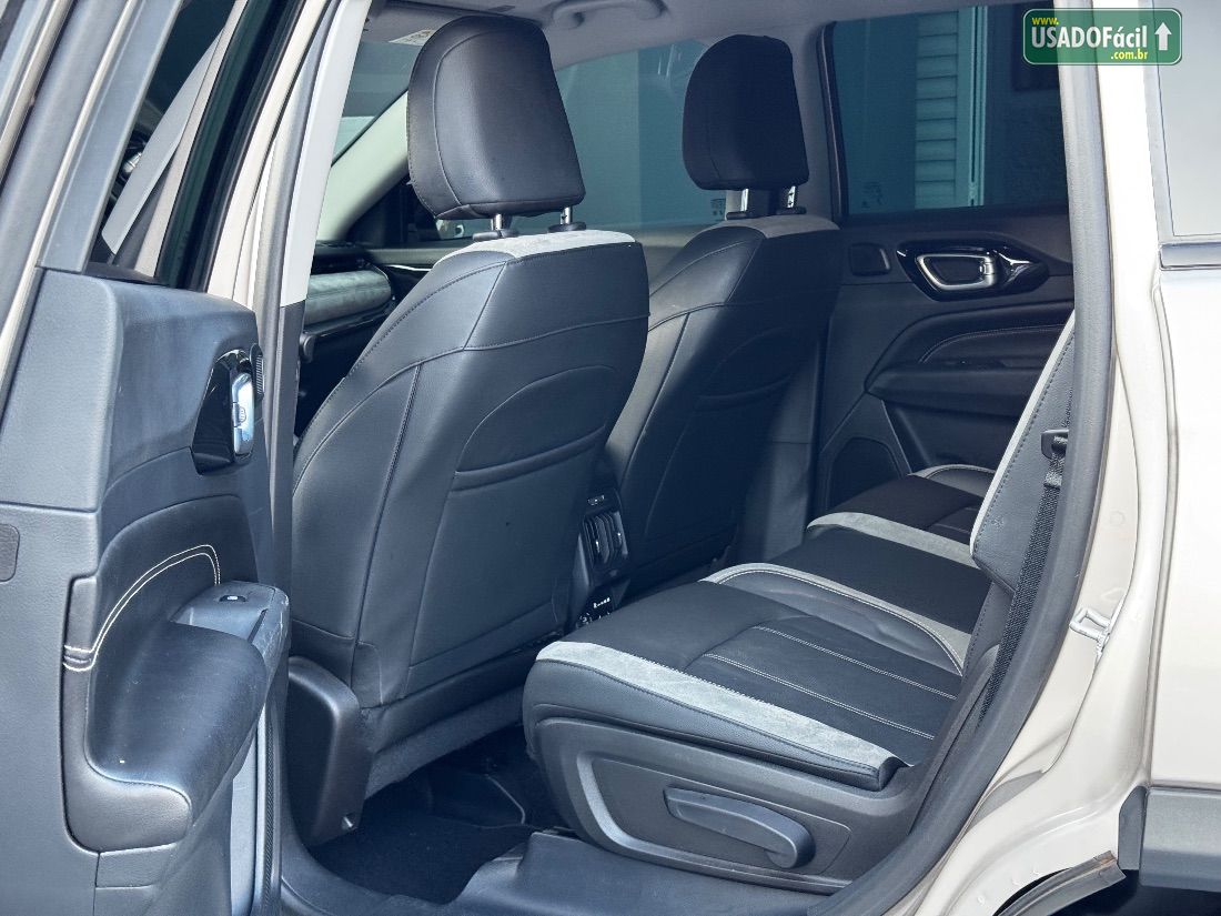Jeep Commander Limited T270 1.3 Turbo Automático Flex 2026/2026 — foto 16 de 26