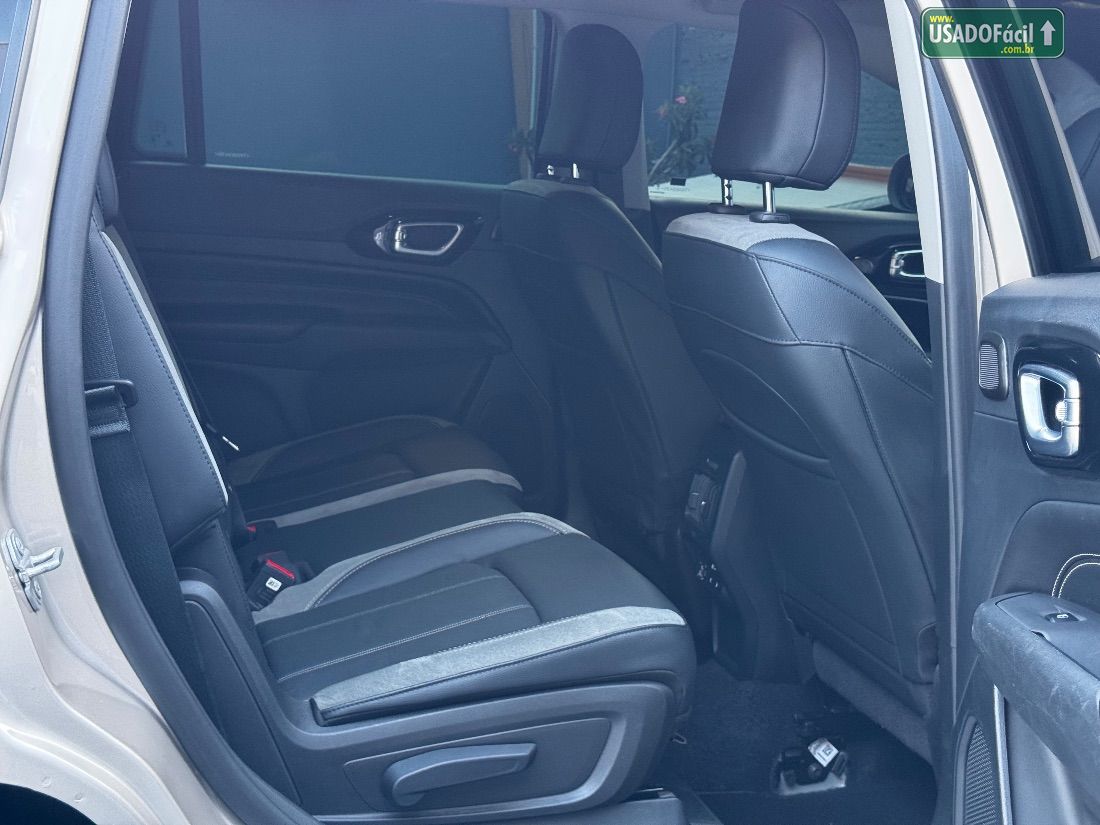 Jeep Commander Limited T270 1.3 Turbo Automático Flex 2026/2026 — foto 17 de 26