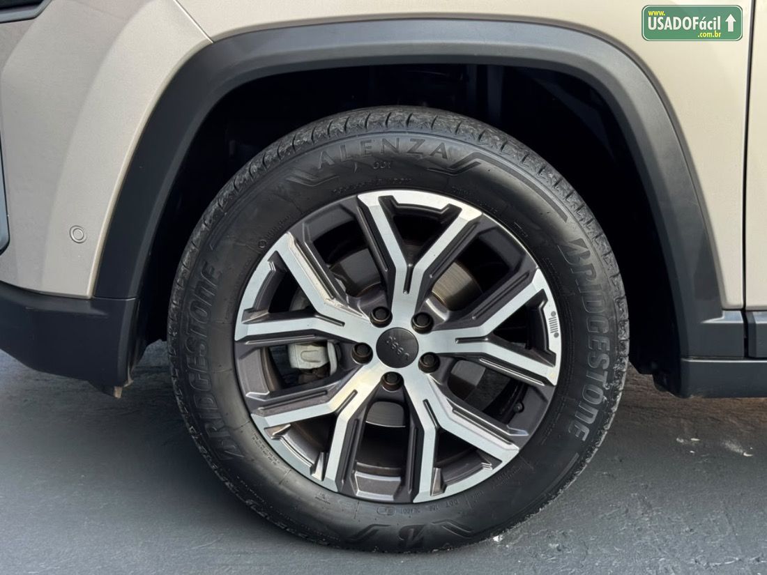 Jeep Commander Limited T270 1.3 Turbo Automático Flex 2026/2026 — foto 25 de 26