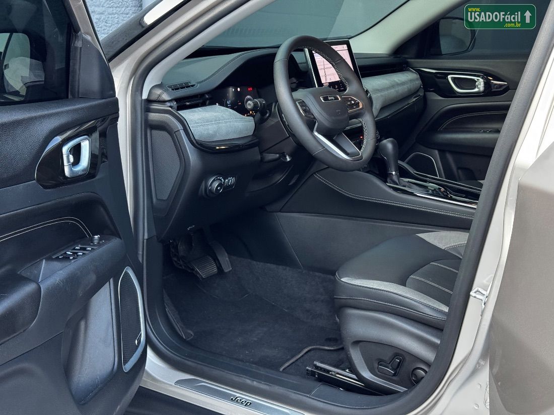 Jeep Commander Limited T270 1.3 Turbo Automático Flex 2026/2026 — foto 9 de 26