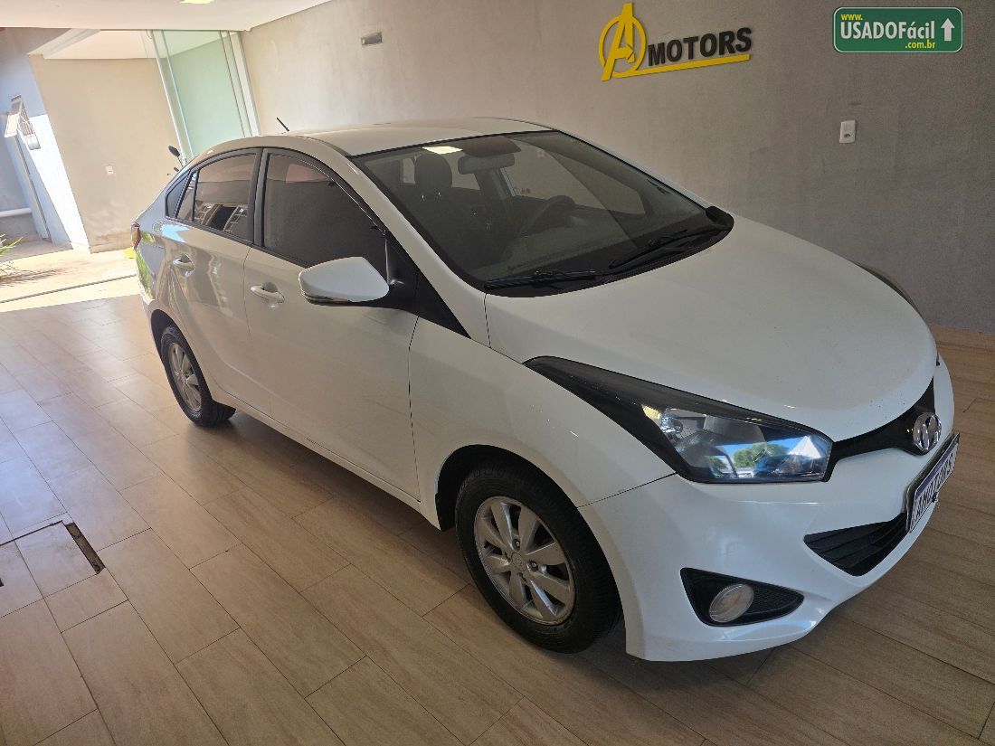 Hyundai HB20S Sedan Comfort Plus 1.6 Mecânico Flex 2014/2014 — foto 3 de 26