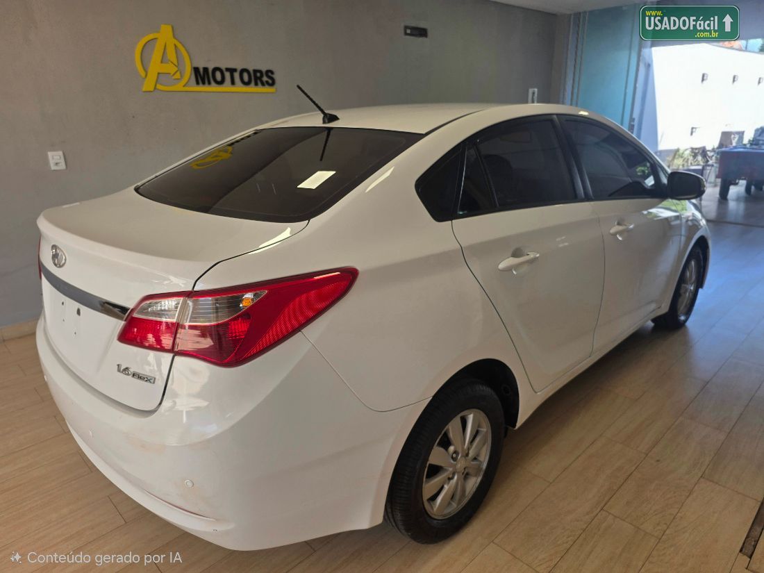 Hyundai HB20S Sedan Comfort Plus 1.6 Mecânico Flex 2014/2014 — foto 5 de 26