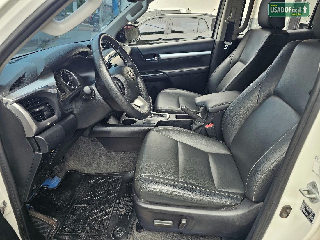 Toyota Hilux SRV CD 2.7 4X2 Automático Flex 2020/2021 — foto 13 de 16