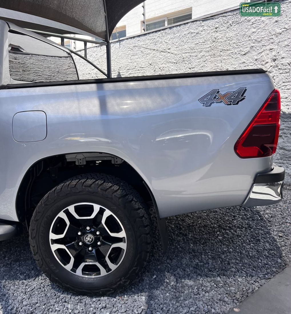 Toyota Hilux SRX CD 2.8 4x4 TDI Automático Diesel 2025/2025 — foto 5 de 18