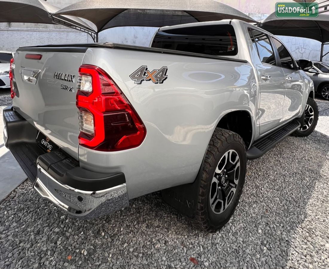 Toyota Hilux SRX CD 2.8 4x4 TDI Automático Diesel 2025/2025 — foto 6 de 18
