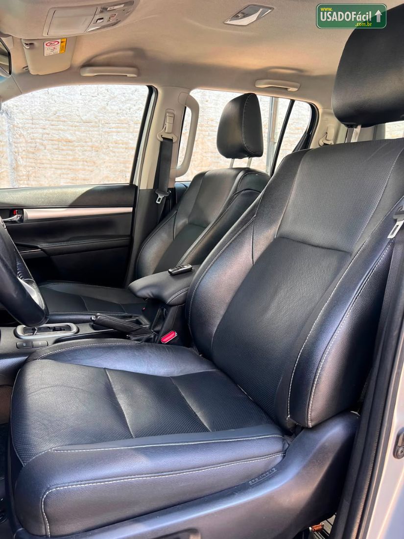 Toyota Hilux SRX CD 2.8 4x4 TDI Automático Diesel 2021/2022 — foto 8 de 19