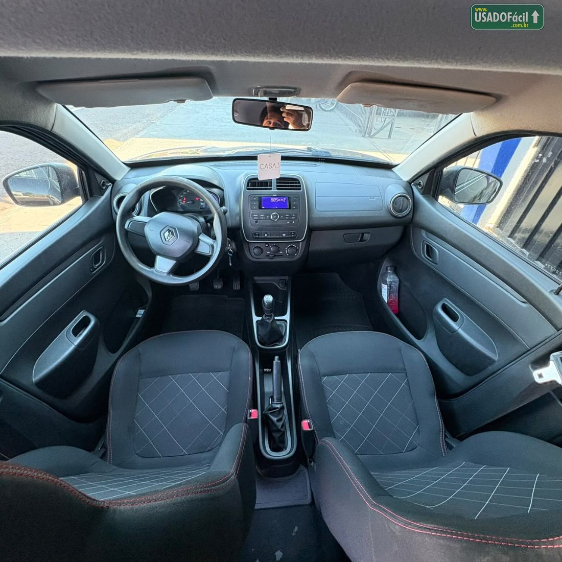 Renault Kwid Zen 1.0 Mecânico Flex 2018/2018 — foto 8 de 9