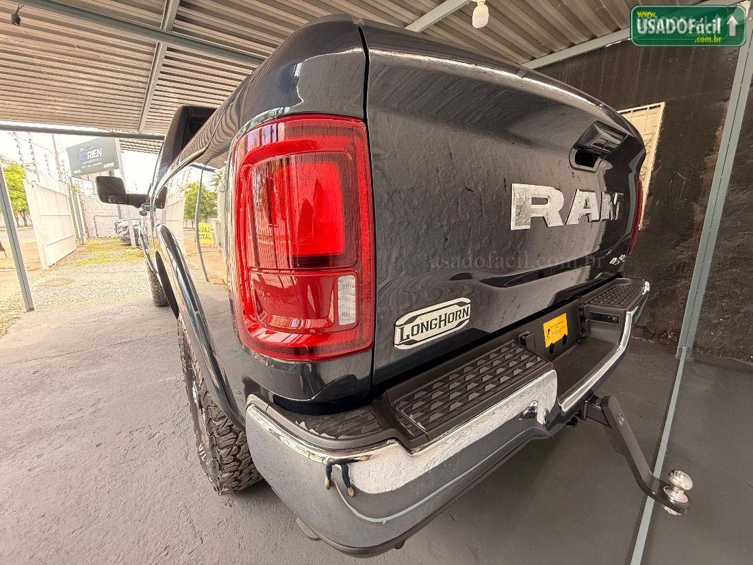 RAM 3500 LIMITED LONGHORN 6.7 TB CD Diesel 2026/2026 — foto 11 de 18