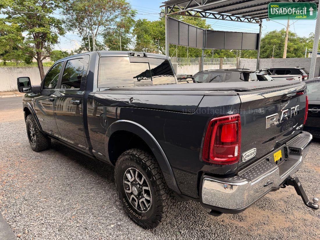 RAM 3500 LIMITED LONGHORN 6.7 TB CD Diesel 2026/2026 — foto 3 de 18