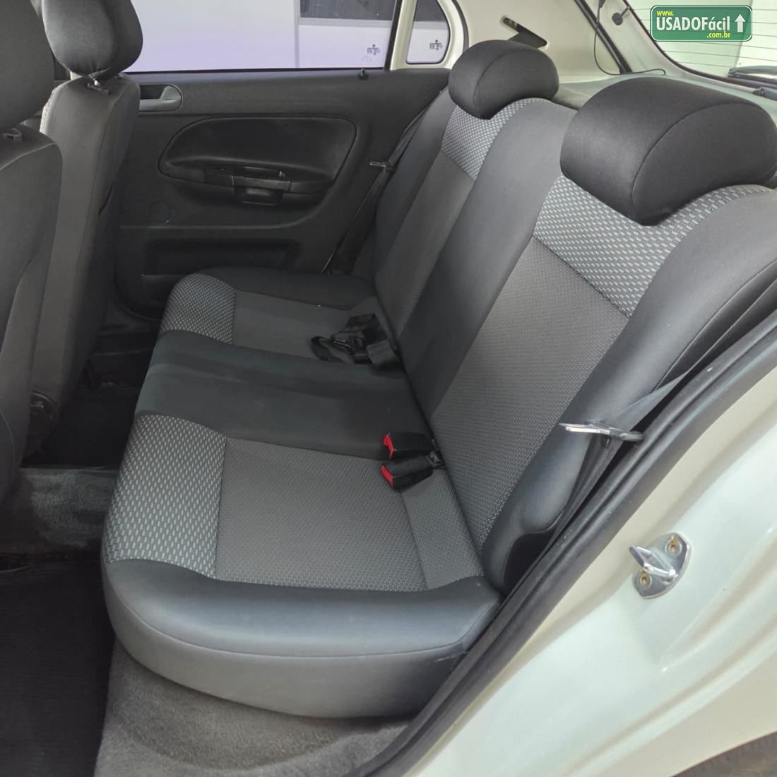 Volkswagen Gol 1.6 Mi 4P Total Flex 2011/2012 — foto 9 de 17
