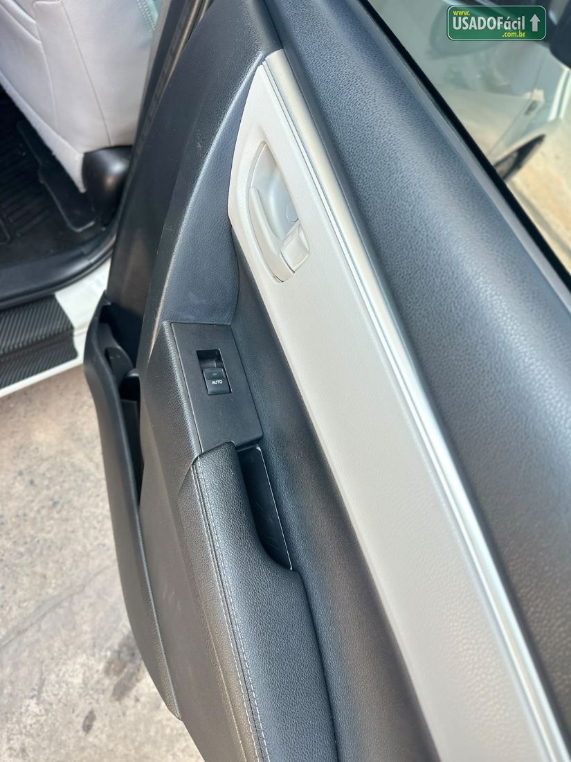 Toyota Corolla XEI 2.0 Automático Flex 2016/2017 — foto 19 de 19