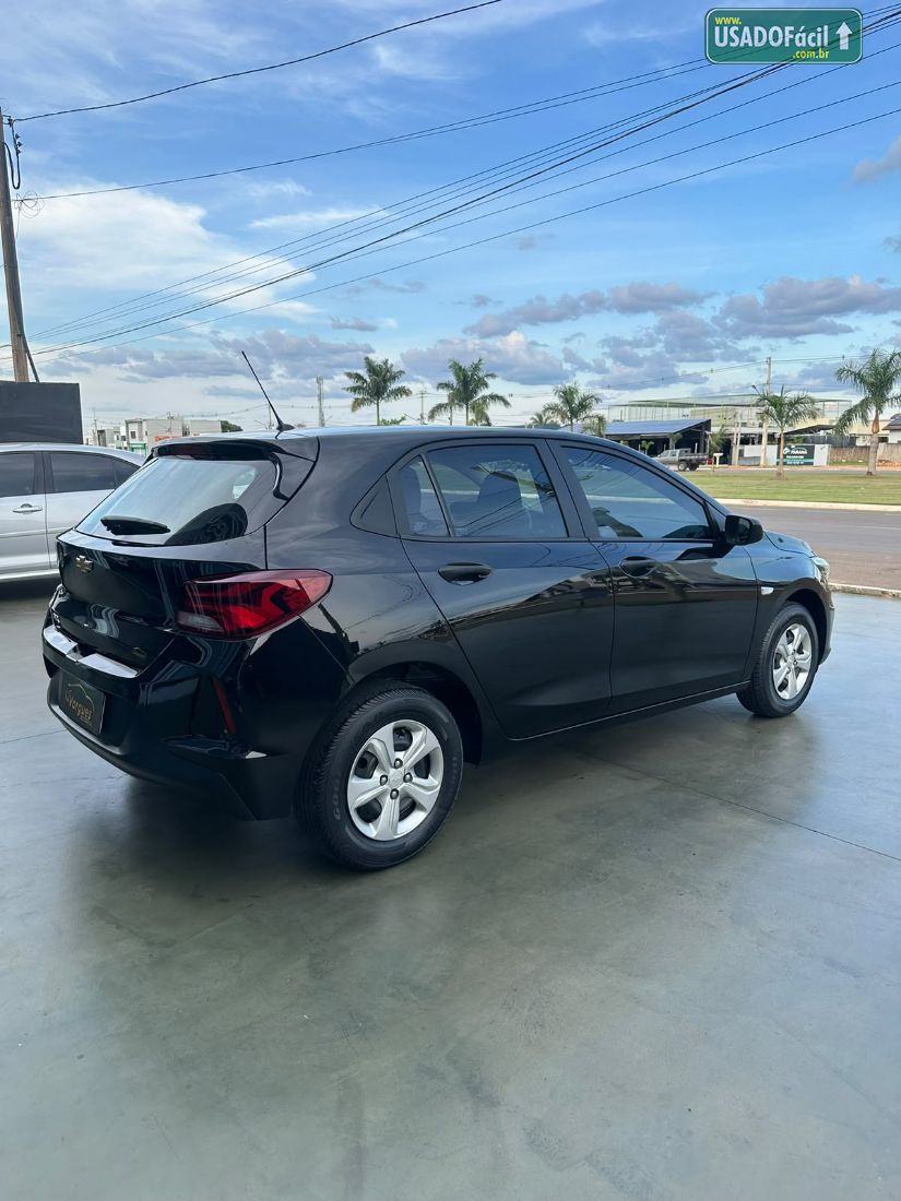 CHEVROLET/GM Onix Hatch 1.0 Mecânico Flex 2023/2024 — foto 6 de 11