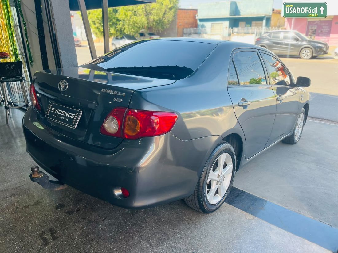 Toyota Corolla GLi 1.8 Automático Flex 2010/2011 — foto 7 de 9