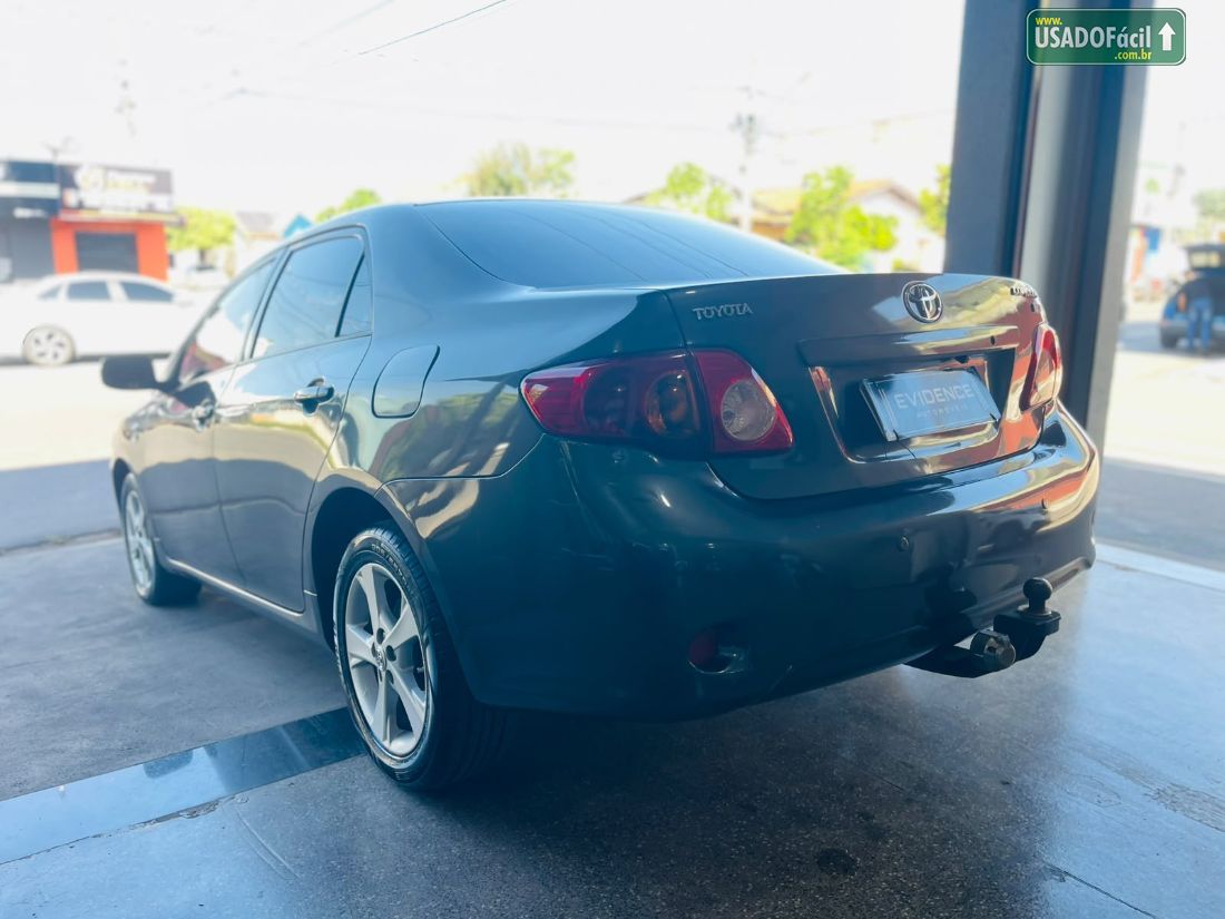 Toyota Corolla GLi 1.8 Automático Flex 2010/2011 — foto 8 de 9