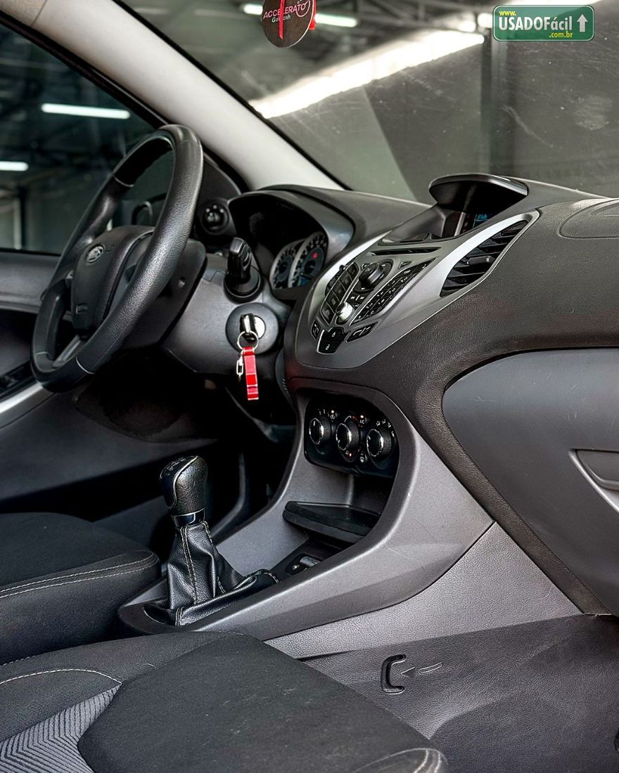 Ford Ka Hatch SEL 1.5 Flex 5P 2016/2017 — foto 5 de 14