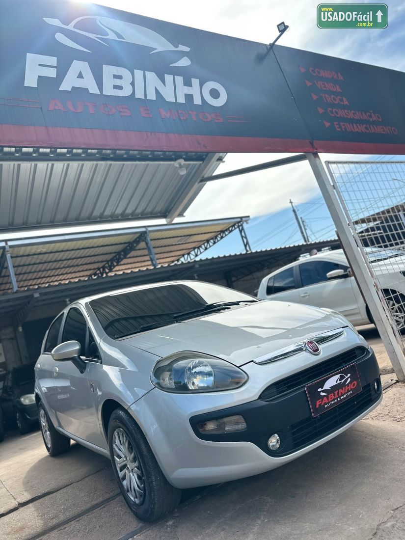 Fiat Punto Attractive Italia 1.4 Fire Flex 5P 2013/2013 — foto 2 de 15