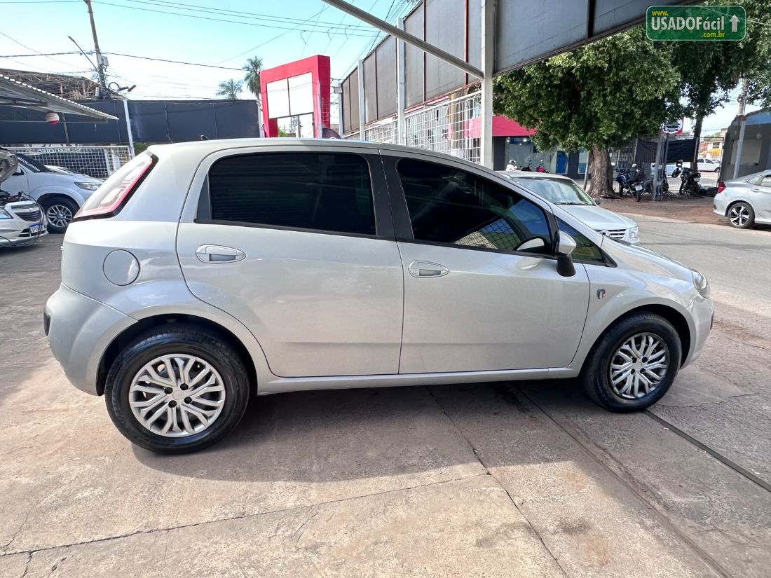 Fiat Punto Attractive Italia 1.4 Fire Flex 5P 2013/2013 — foto 5 de 15