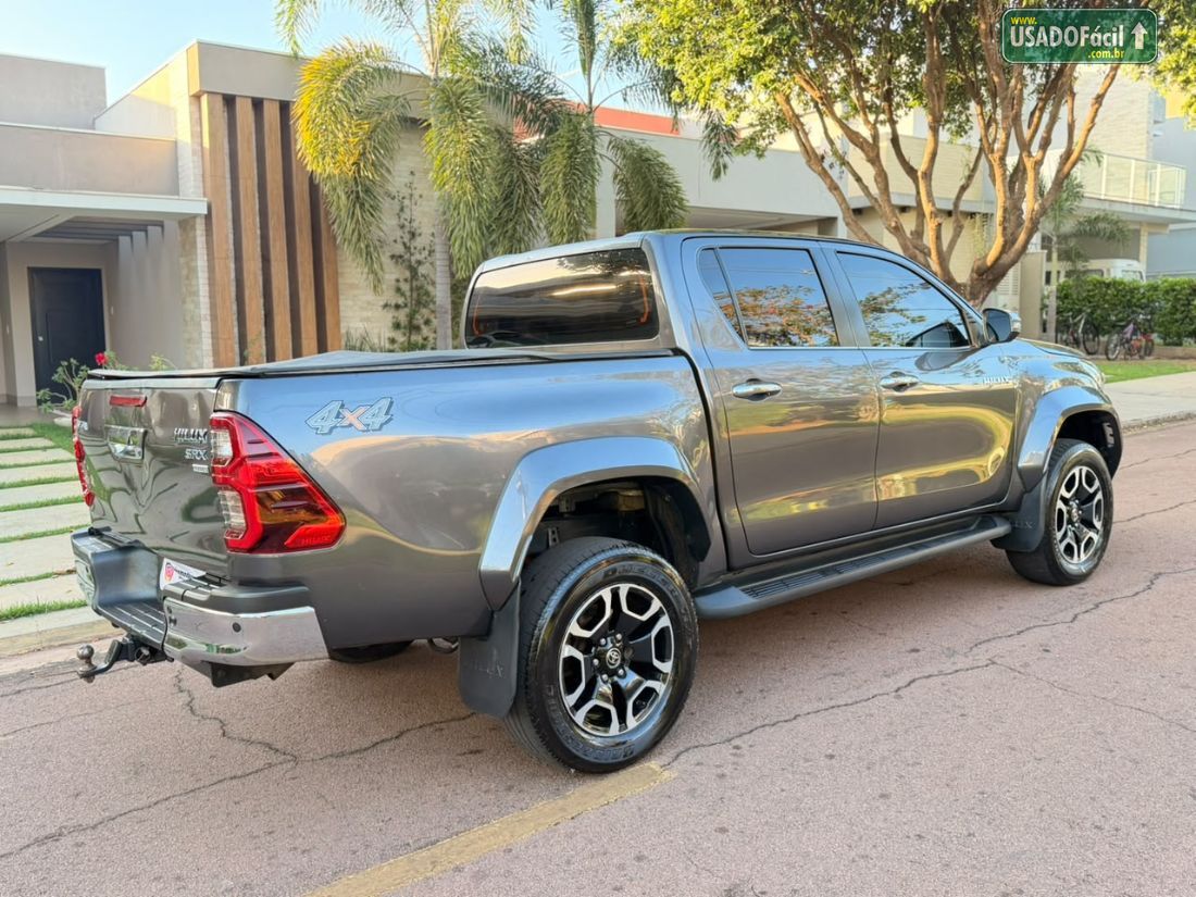 Toyota Hilux SRX Plus CD 2.8 4x4 TDI Automático Diesel 2024/2024 — foto 11 de 15