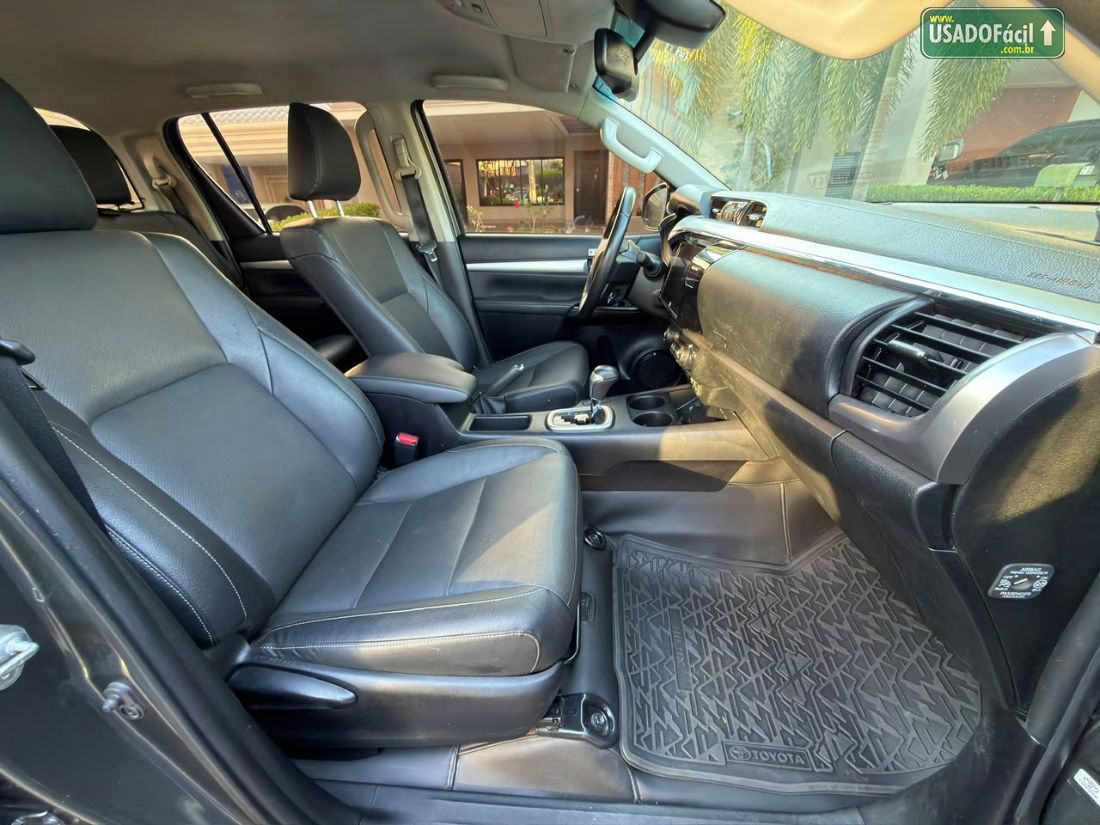 Toyota Hilux SRX Plus CD 2.8 4x4 TDI Automático Diesel 2024/2024 — foto 15 de 15
