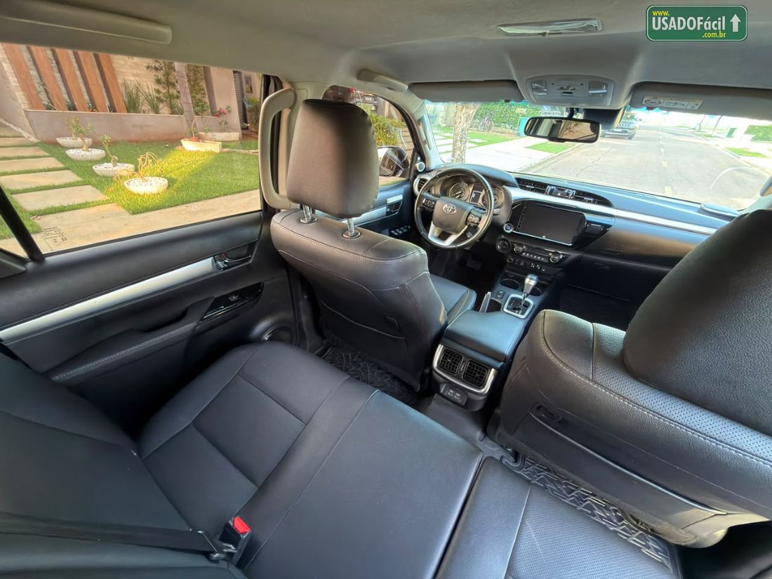 Toyota Hilux SRX Plus CD 2.8 4x4 TDI Automático Diesel 2024/2024 — foto 4 de 15