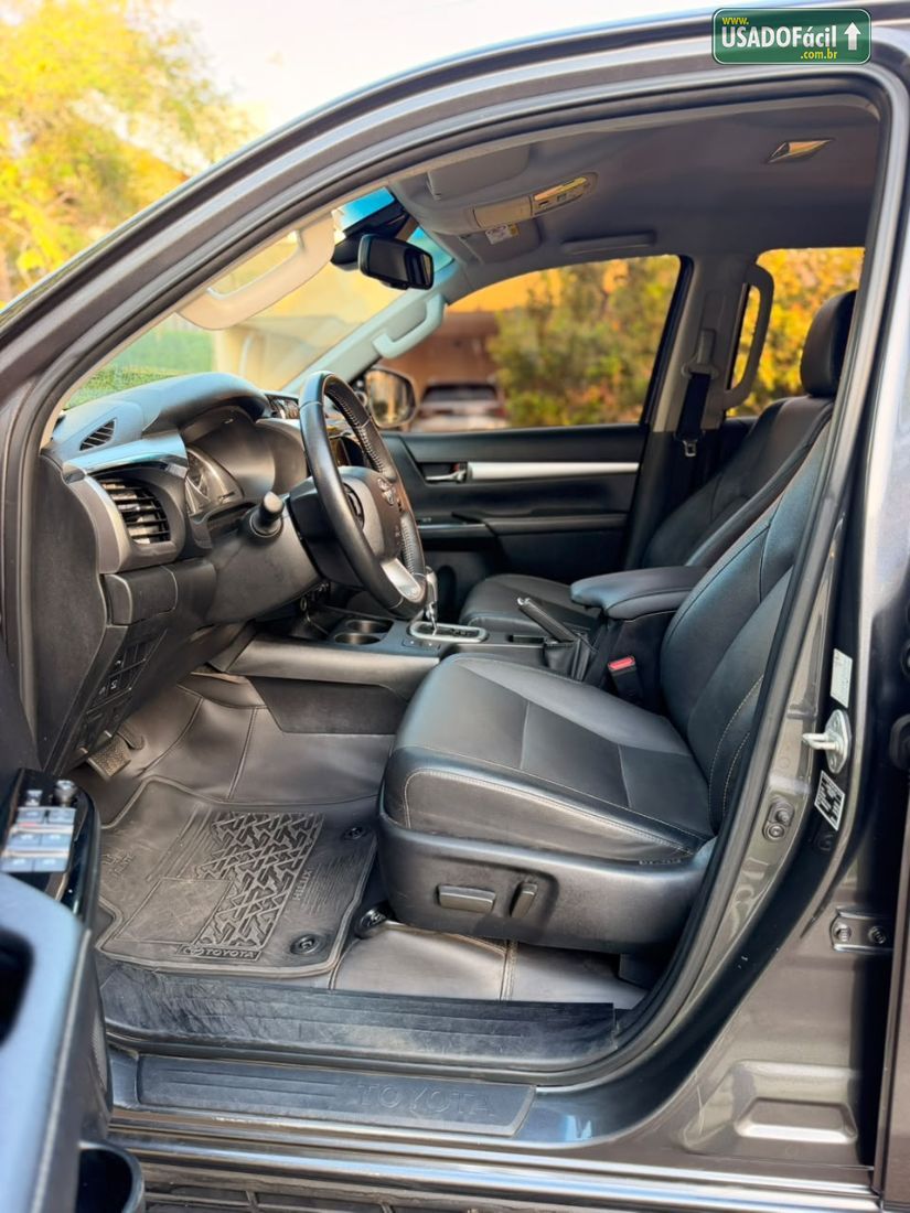 Toyota Hilux SRX Plus CD 2.8 4x4 TDI Automático Diesel 2024/2024 — foto 9 de 15