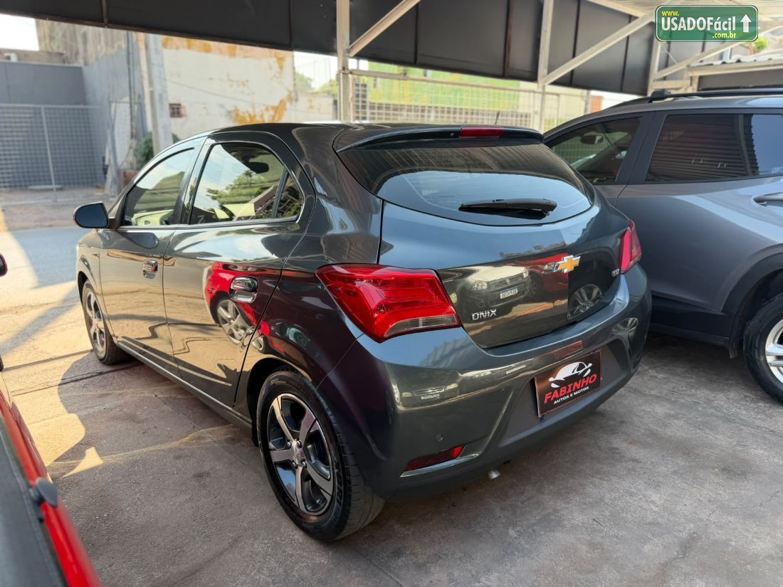 CHEVROLET/GM Onix Hatch LTZ 1.4 Automático Flex 2018/2019 — foto 5 de 11