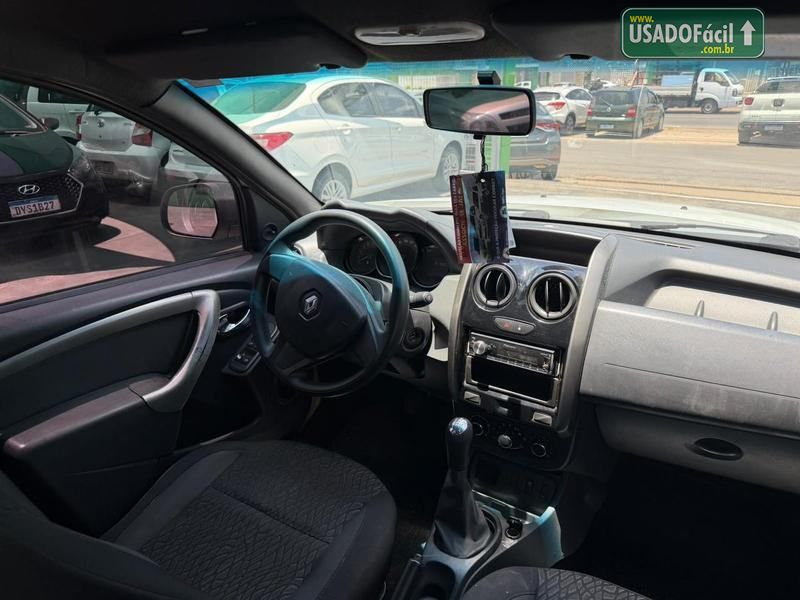 Renault Duster Oroch Express 1.6 16V Mecânico Flex 2017/2018 — foto 12 de 13
