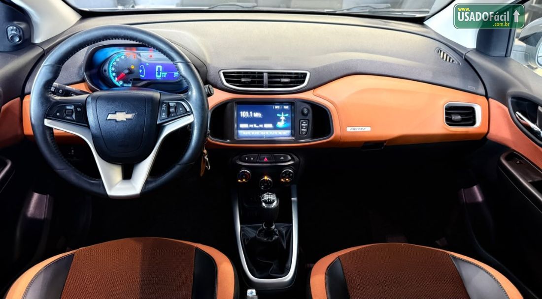 CHEVROLET/GM Onix Hatch Activ 1.4 Mecânico Flex 2016/2017 — foto 7 de 15
