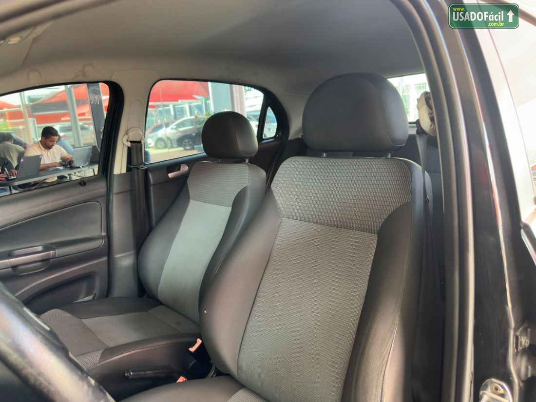 Volkswagen Gol 1.0 Mi 4P Total Flex 2011/2012 — foto 8 de 11