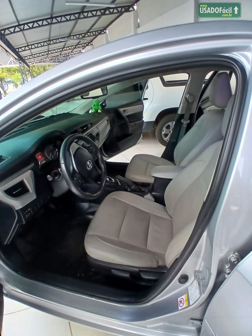 Toyota Corolla XEI 2.0 Automático Flex 2016/2017 — foto 16 de 18