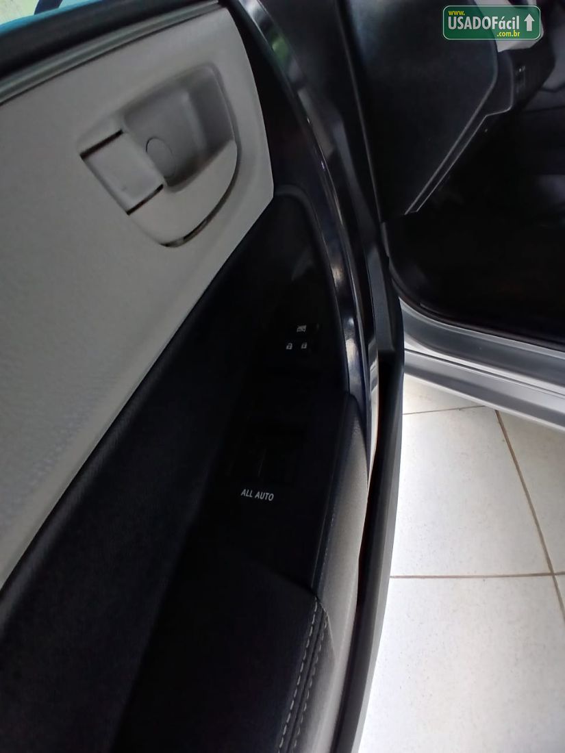 Toyota Corolla XEI 2.0 Automático Flex 2016/2017 — foto 18 de 18