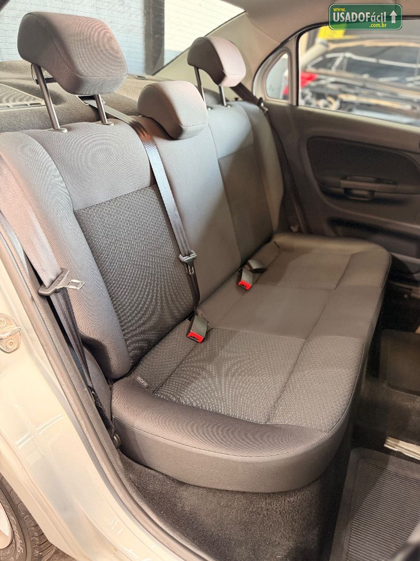 Volkswagen Voyage 1.0 Flex 2022/2023 — foto 17 de 17