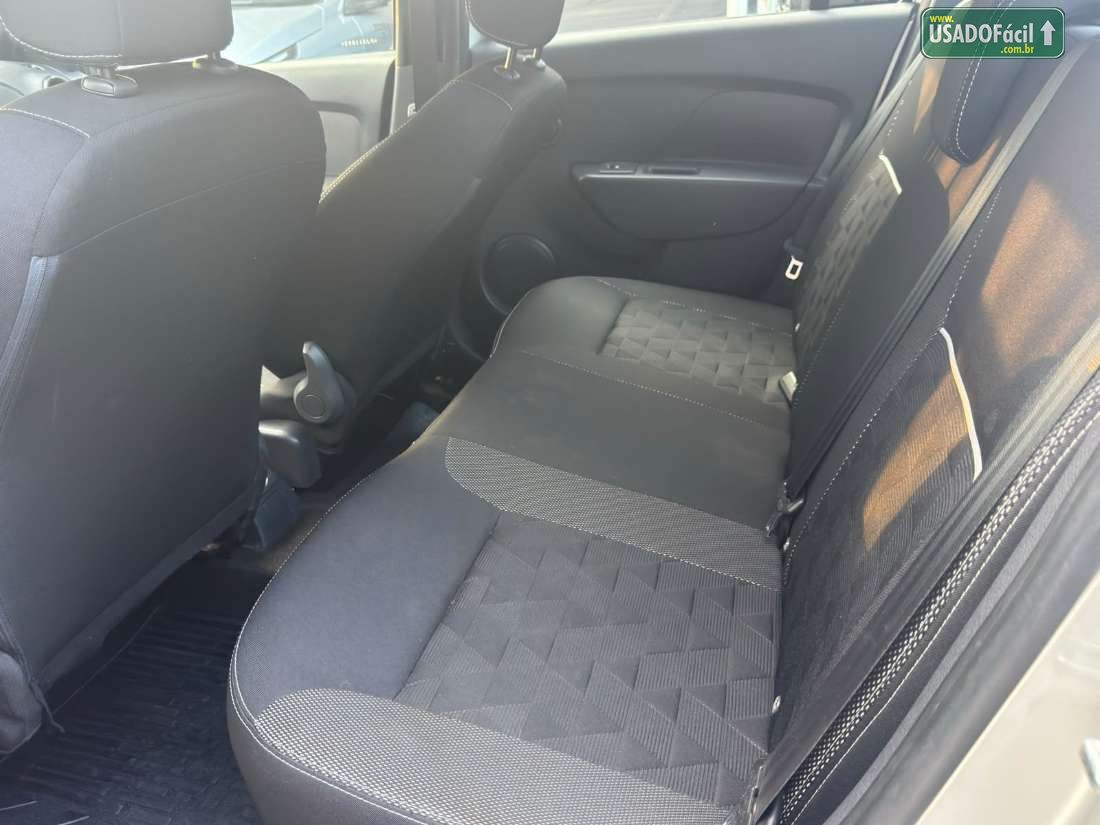 Renault Logan Zen 1.0 Mecânico Flex 2022/2023 — foto 7 de 8