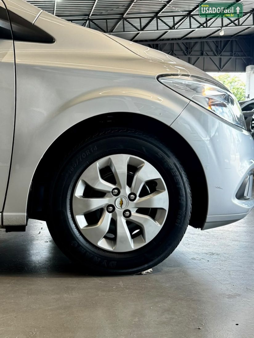 CHEVROLET/GM Onix Joy Hatch 1.0 Mecânico Flex 2018/2018 — foto 9 de 14