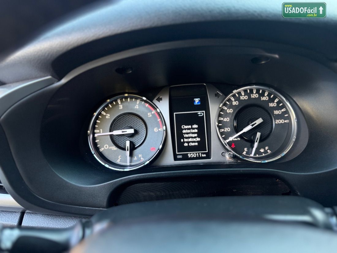 Toyota Hilux SRV CD 2.8 4x4 TDI Automático Diesel 2023/2023 — foto 10 de 15