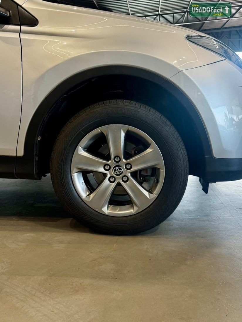 Toyota RAV4 2.0 4x2 Automático 2015/2015 — foto 11 de 15