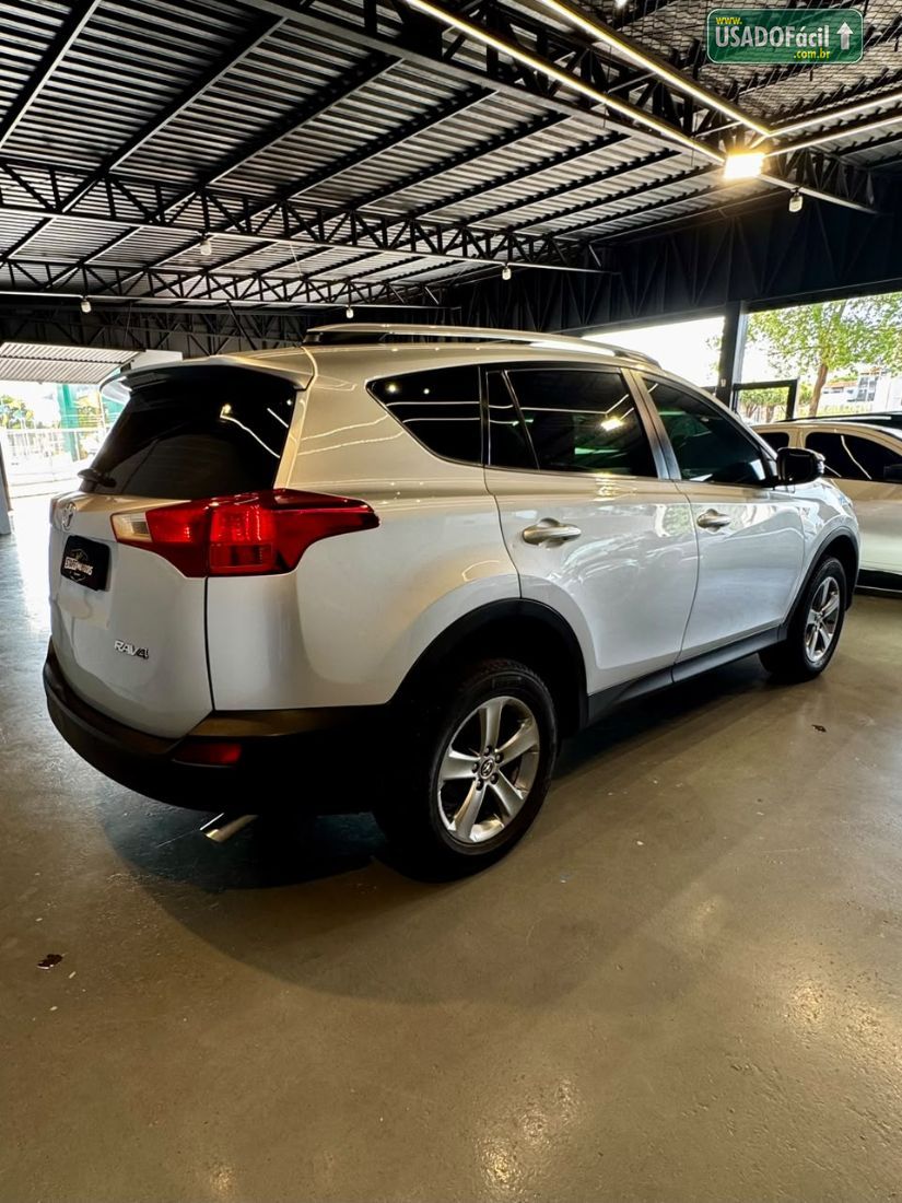 Toyota RAV4 2.0 4x2 Automático 2015/2015 — foto 13 de 15